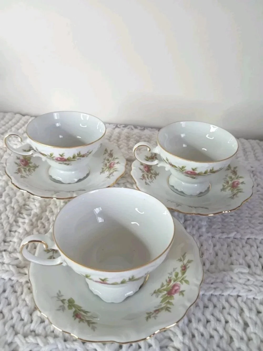 Lot Of 3 Vintage.Johann Haviland Bavaria Germany Moss Rose Footed Cups & Saucers